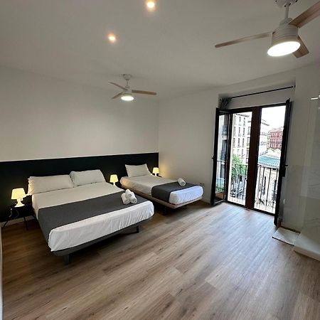 מלון מדריד Casa De Huespedes Mi Lla מראה חיצוני תמונה